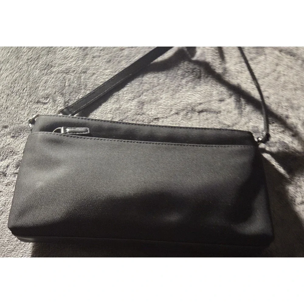 Coach Black Nylon Mini Shoulder Bag Crossbody Purse‎ Zip Top Small Y2K Classic